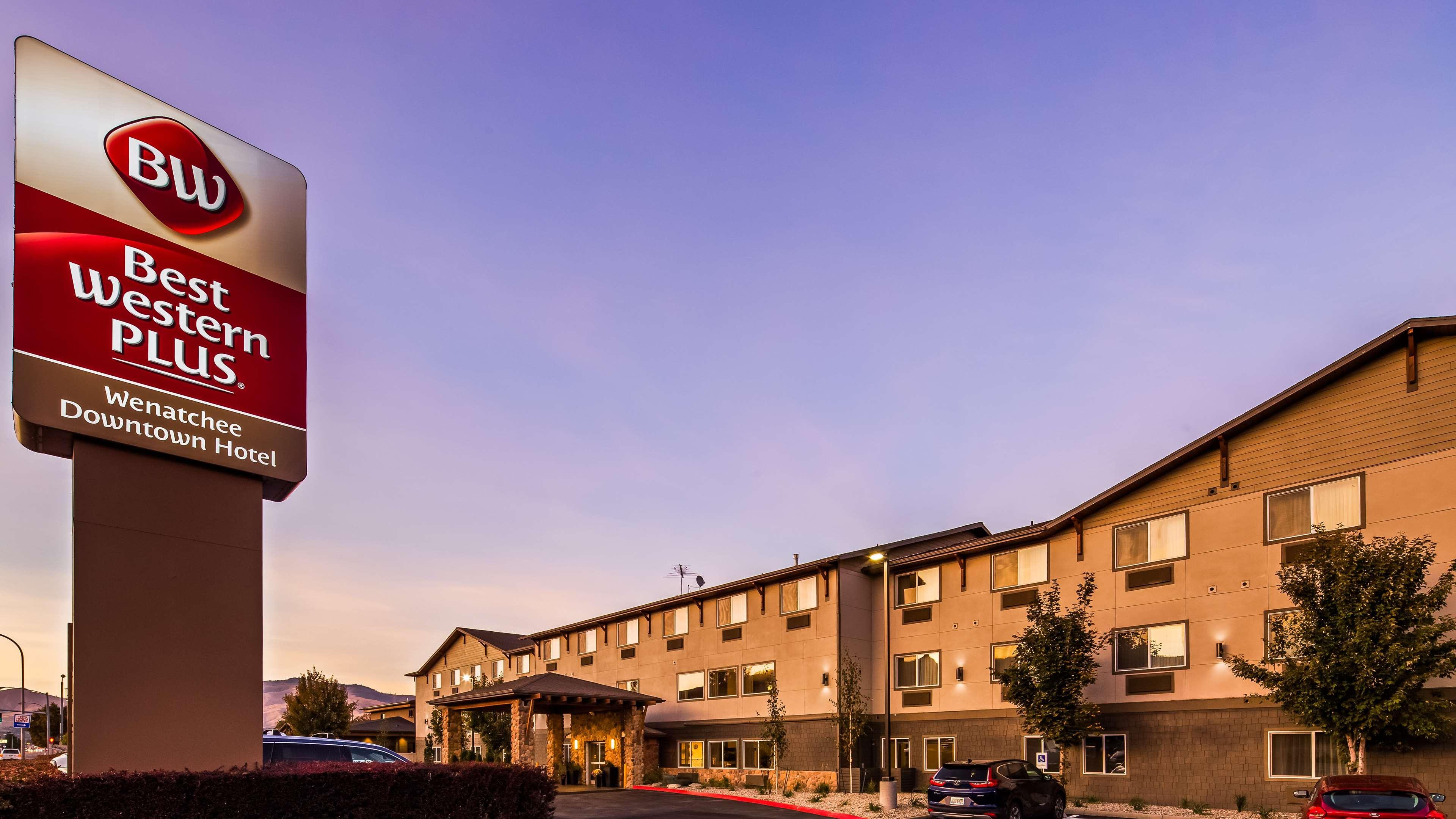 Best Western Plus Wenatchee Downtown Hotel Esterno foto