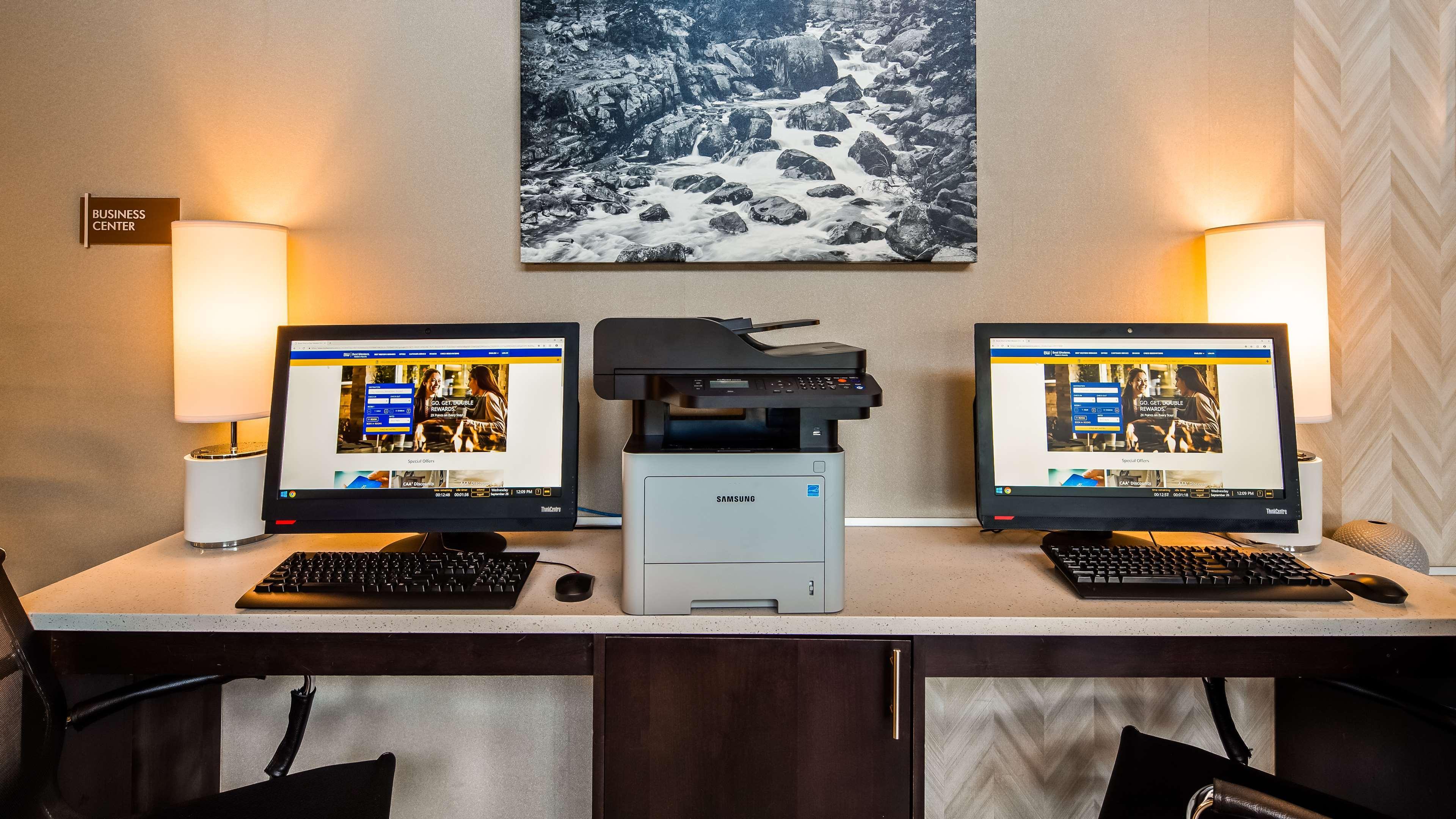 Best Western Plus Wenatchee Downtown Hotel Esterno foto