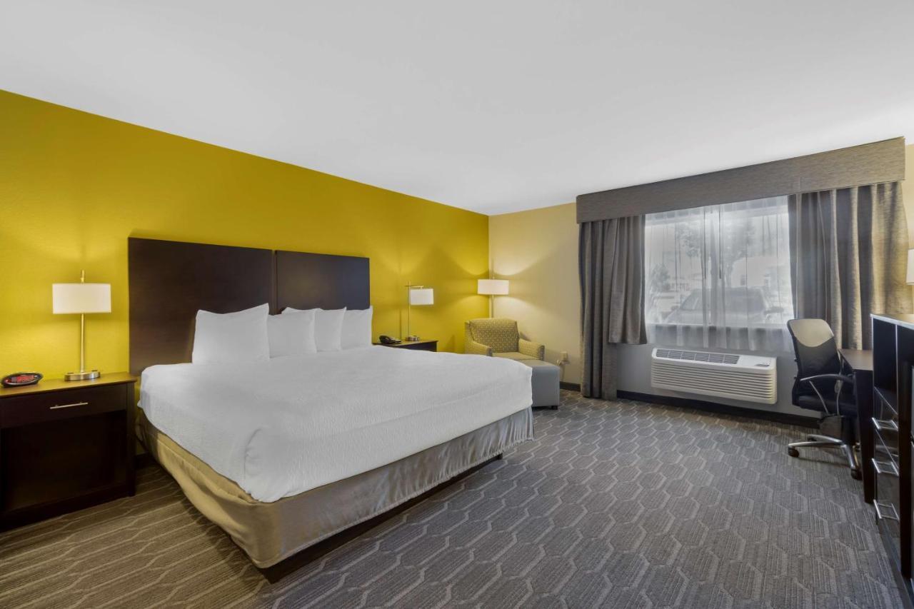 Best Western Plus Wenatchee Downtown Hotel Esterno foto